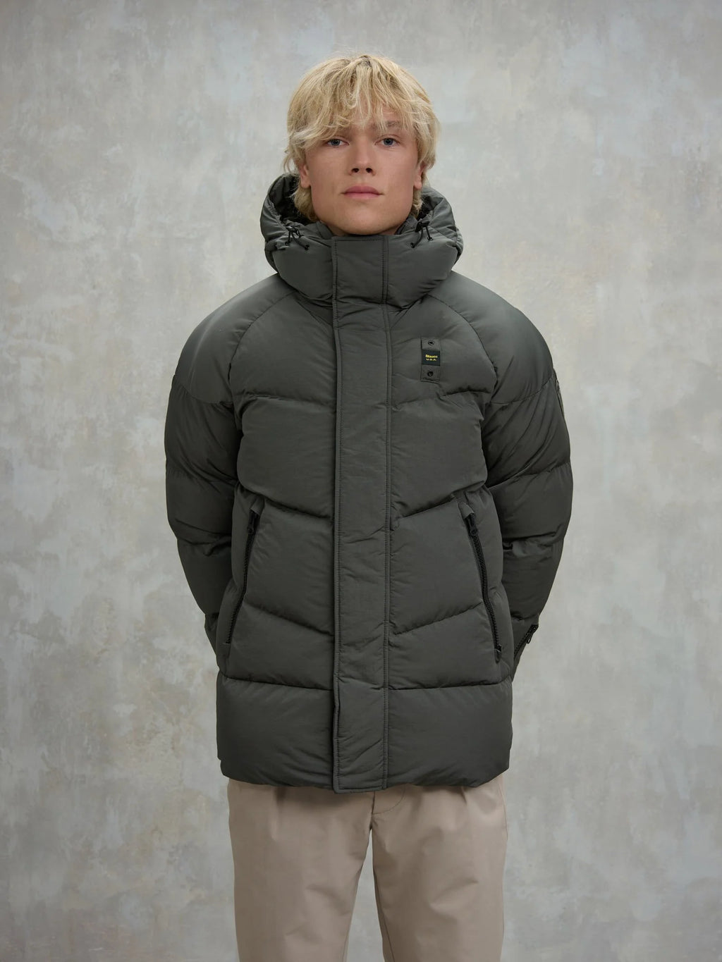 BLAUER GIUBBETTO CON TASCHINO SULLA MANICA CROWN