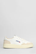 Autry SNEAKERS MEDALIST LOW IN PELLE BIANCA