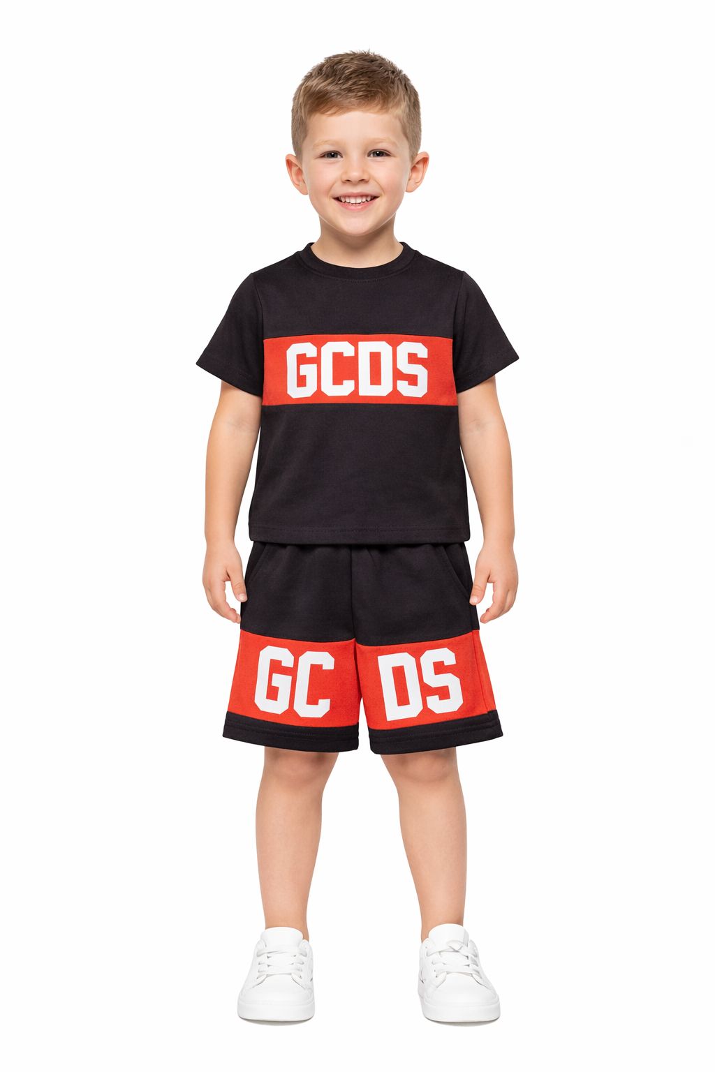 COMPLETO GCDS ART:585/589