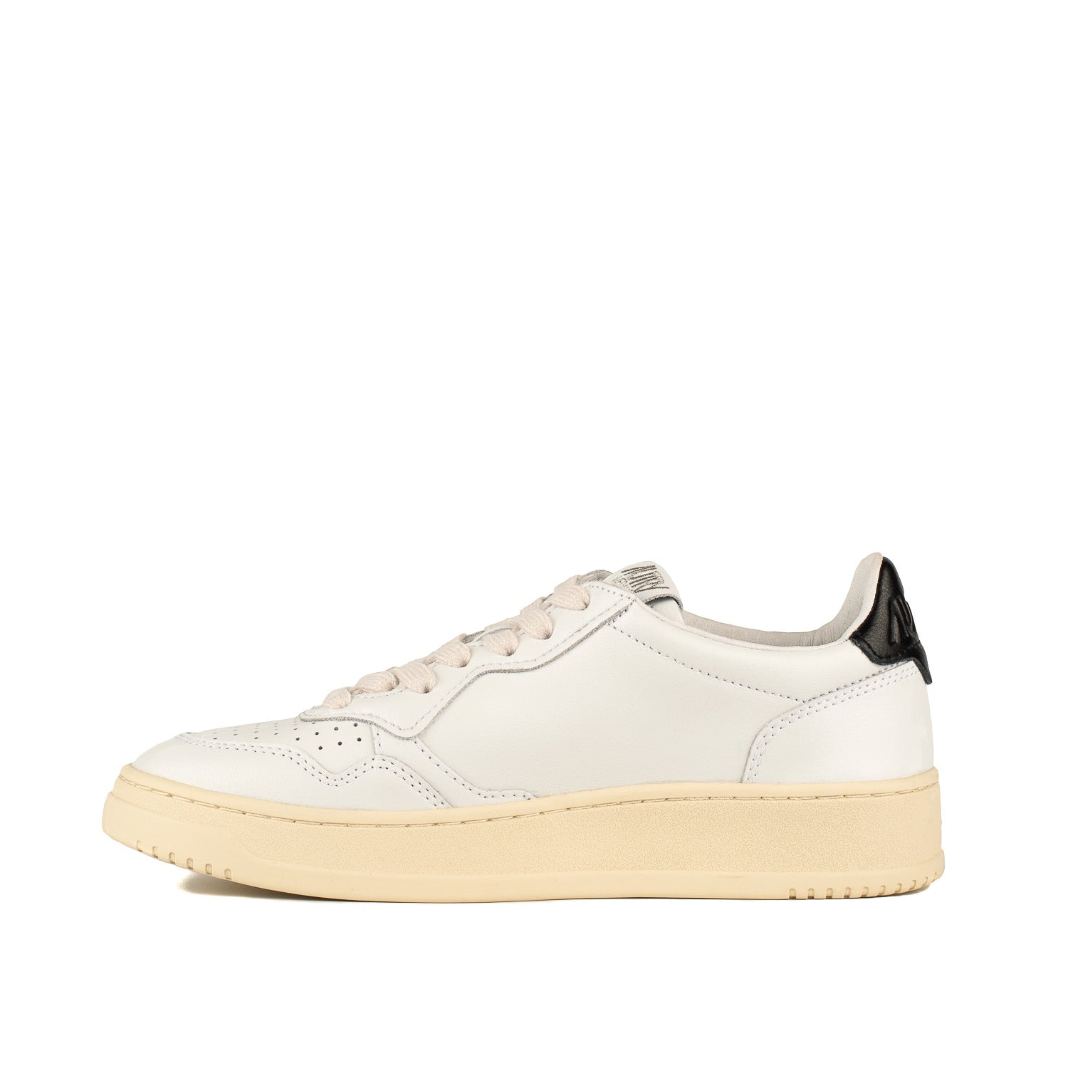SNEAKERS MEDALIST LOW IN PELLE BIANCA E NERA