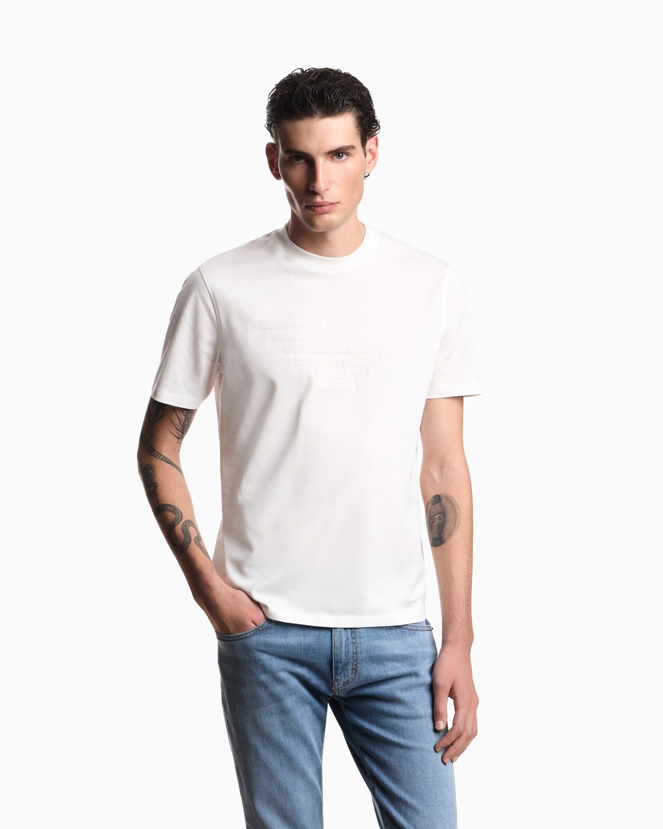 T-shirt in jersey con intarsio logo in tono