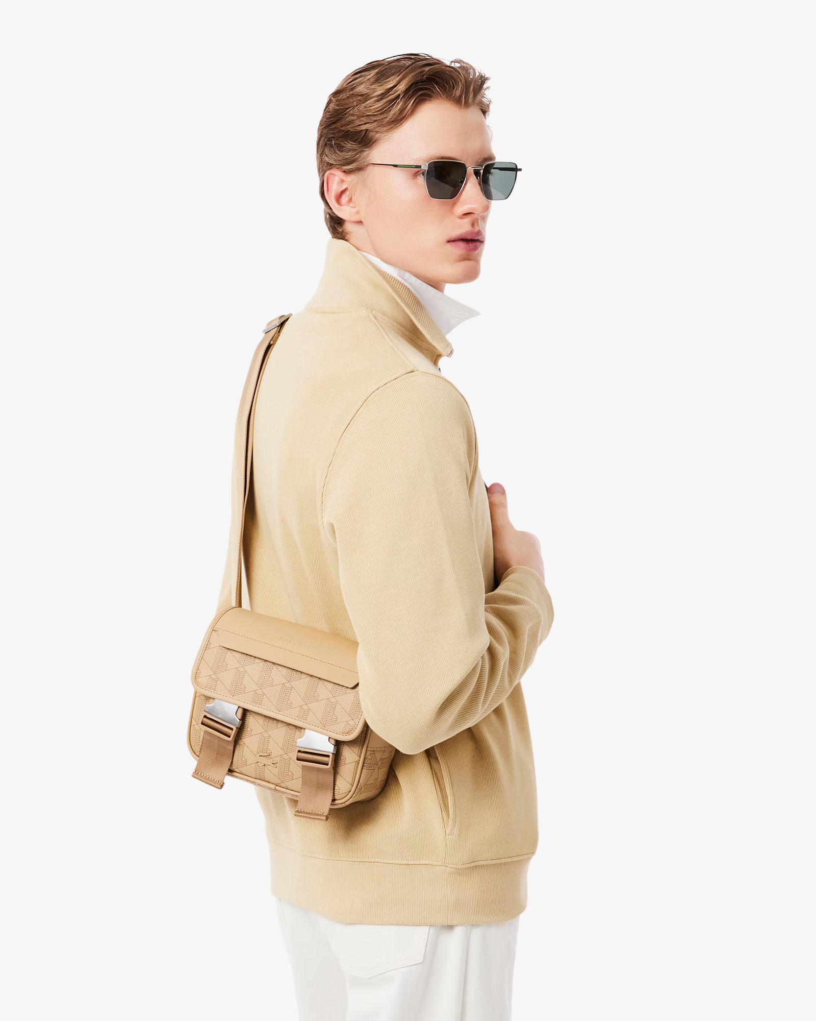 Borsa a tracolla con patta e clip The Blend