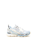 Sneakers Be Right Back