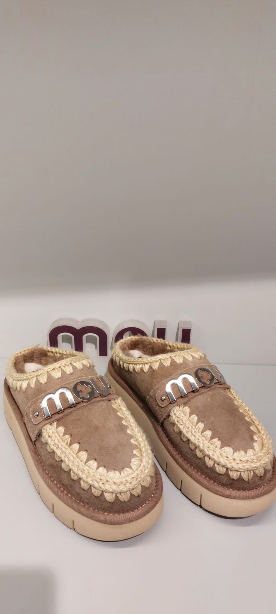MOU BOUNCE CLOG METAL LOGO