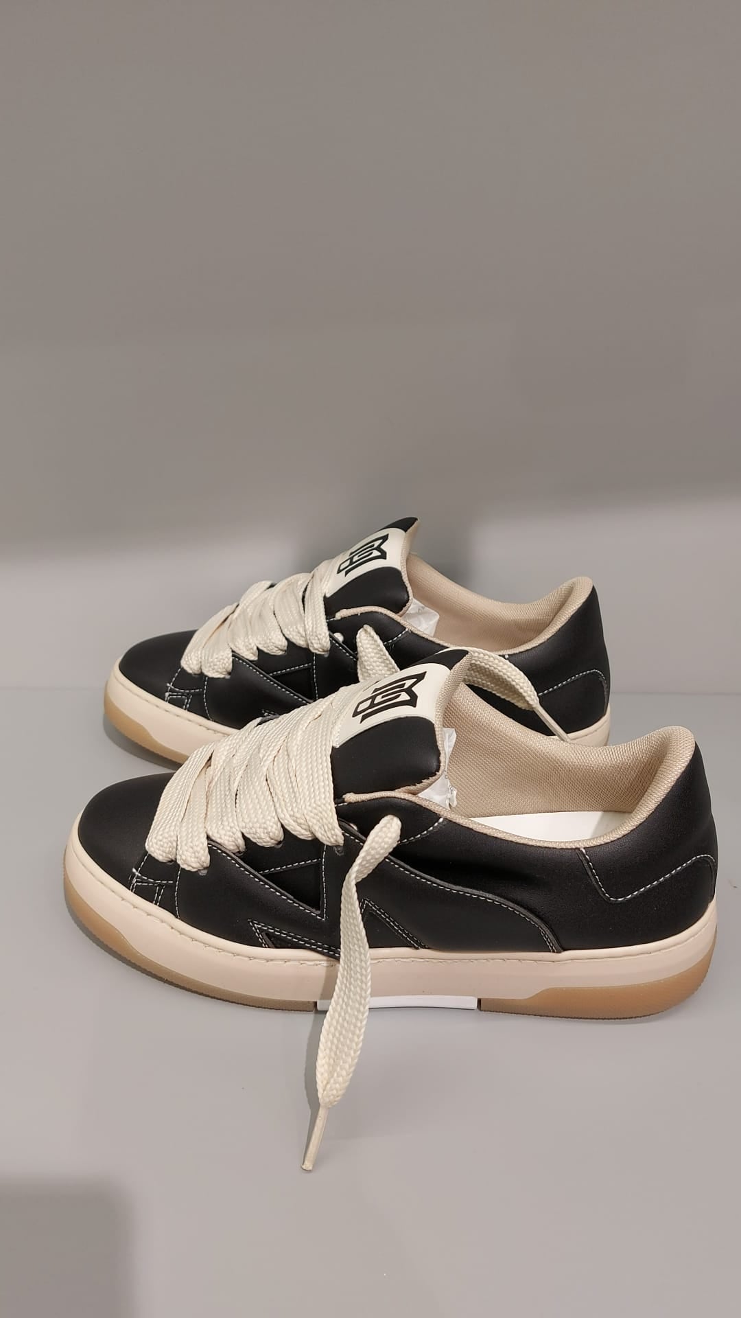SCARPE BRIAN MILLS 1000