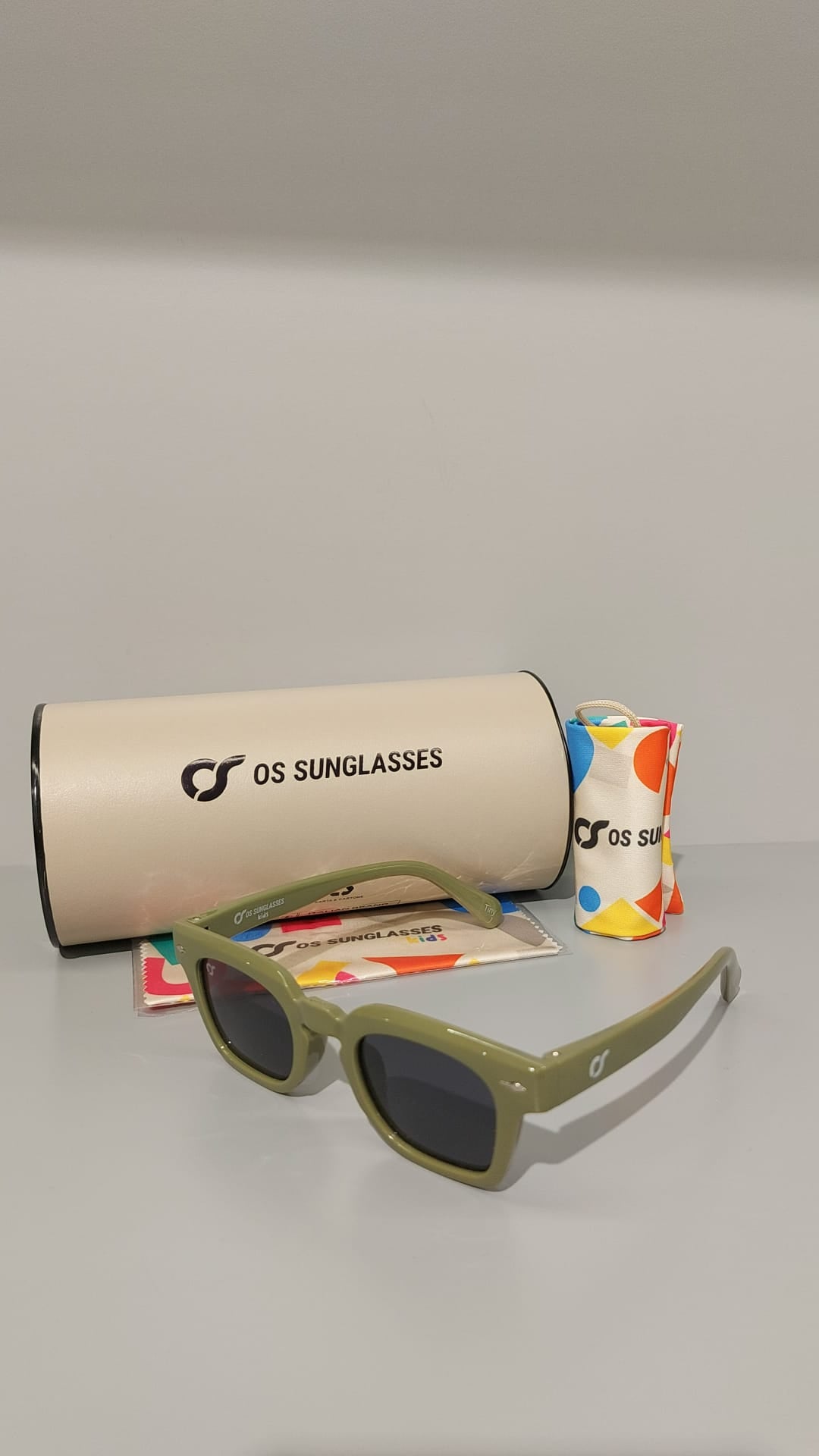 OS Sunglasses  occhiali bimbo