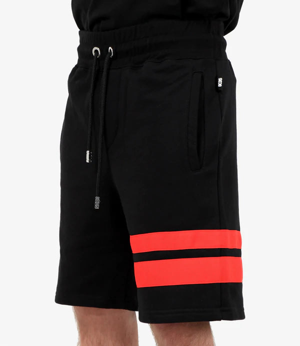 Bermuda sportivo GCDS nero con logo e tasche.